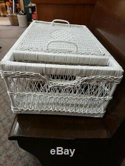 Vintage White Wicker/Rattan Bed Serving Tray with 2 Side Baskets &Removable Tray