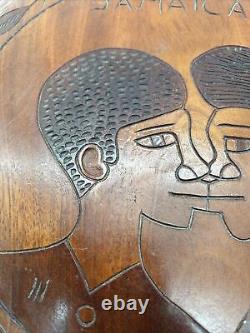 Wood Serving Tray Engraved 12 Jamaica Kissing Couple